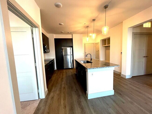 Building Photo - 4320 S Legacy Dr