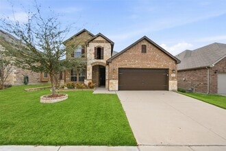 Building Photo - 5649 Salt Springs Dr