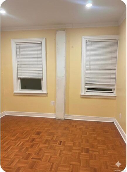 Building Photo - 35-58 71st St