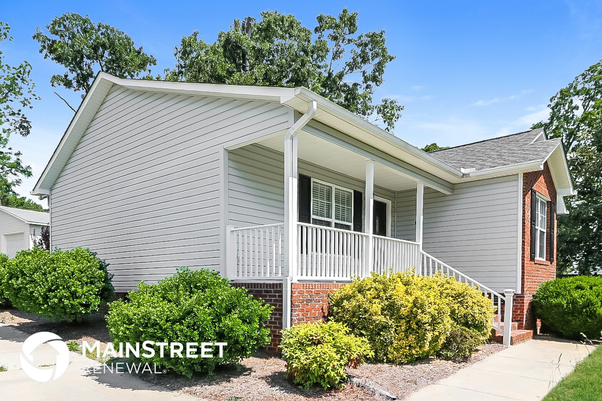 Building Photo - 533 May Rd