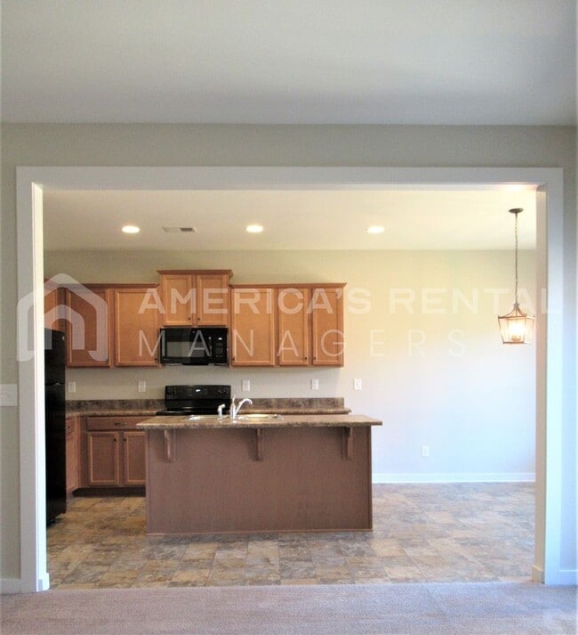 Building Photo - 105 Shepherds Loop