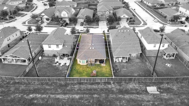 Building Photo - 20267 Creekdale Bend Dr