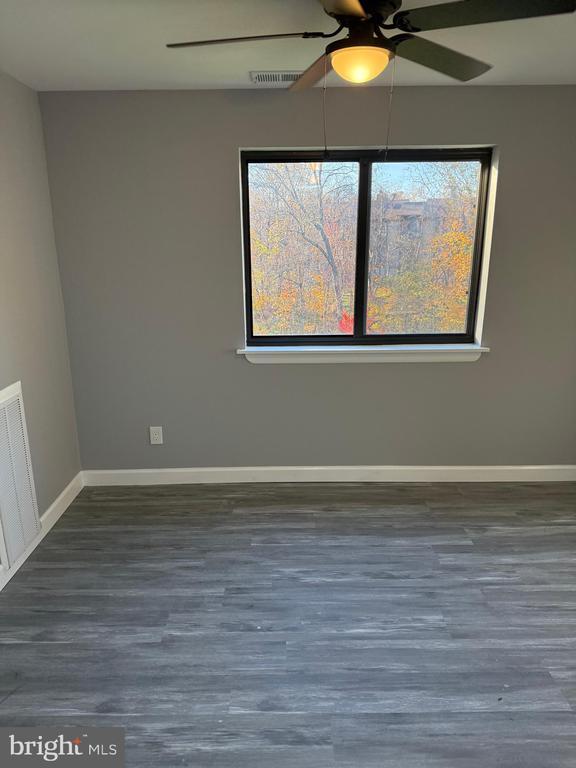 Building Photo - 6029 Majors Ln