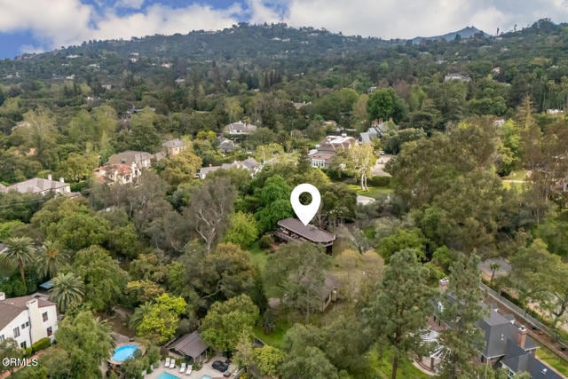 Building Photo - 4254 Chevy Chase Dr