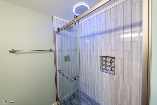 Building Photo - 99 Smith St