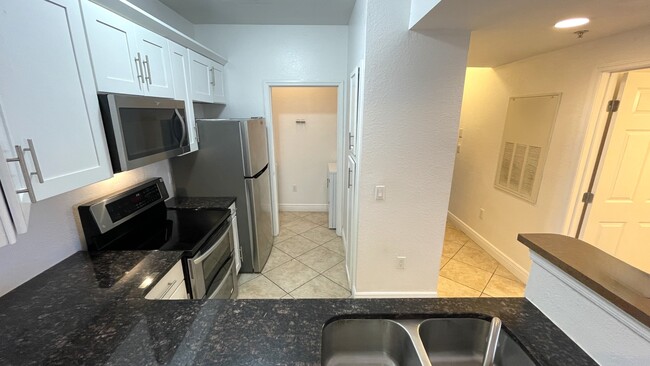 Building Photo - 5526 Pga Blvd