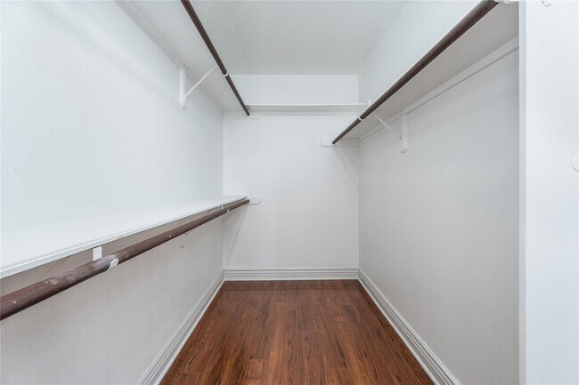 Building Photo - 14419 Redbud Valley Trail