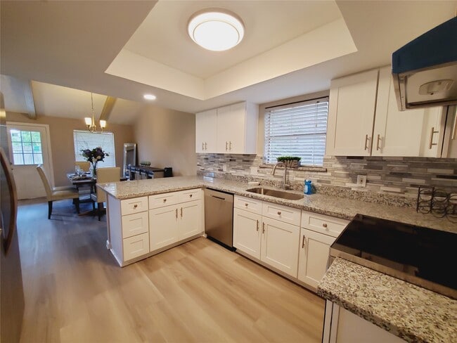 Building Photo - 2518 Sage Brush Ln