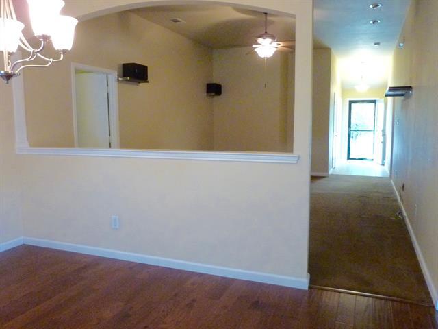 Building Photo - 1218 Sage Dr