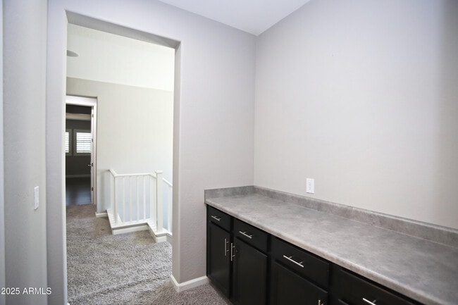 Building Photo - 4116 S Greythorne Way