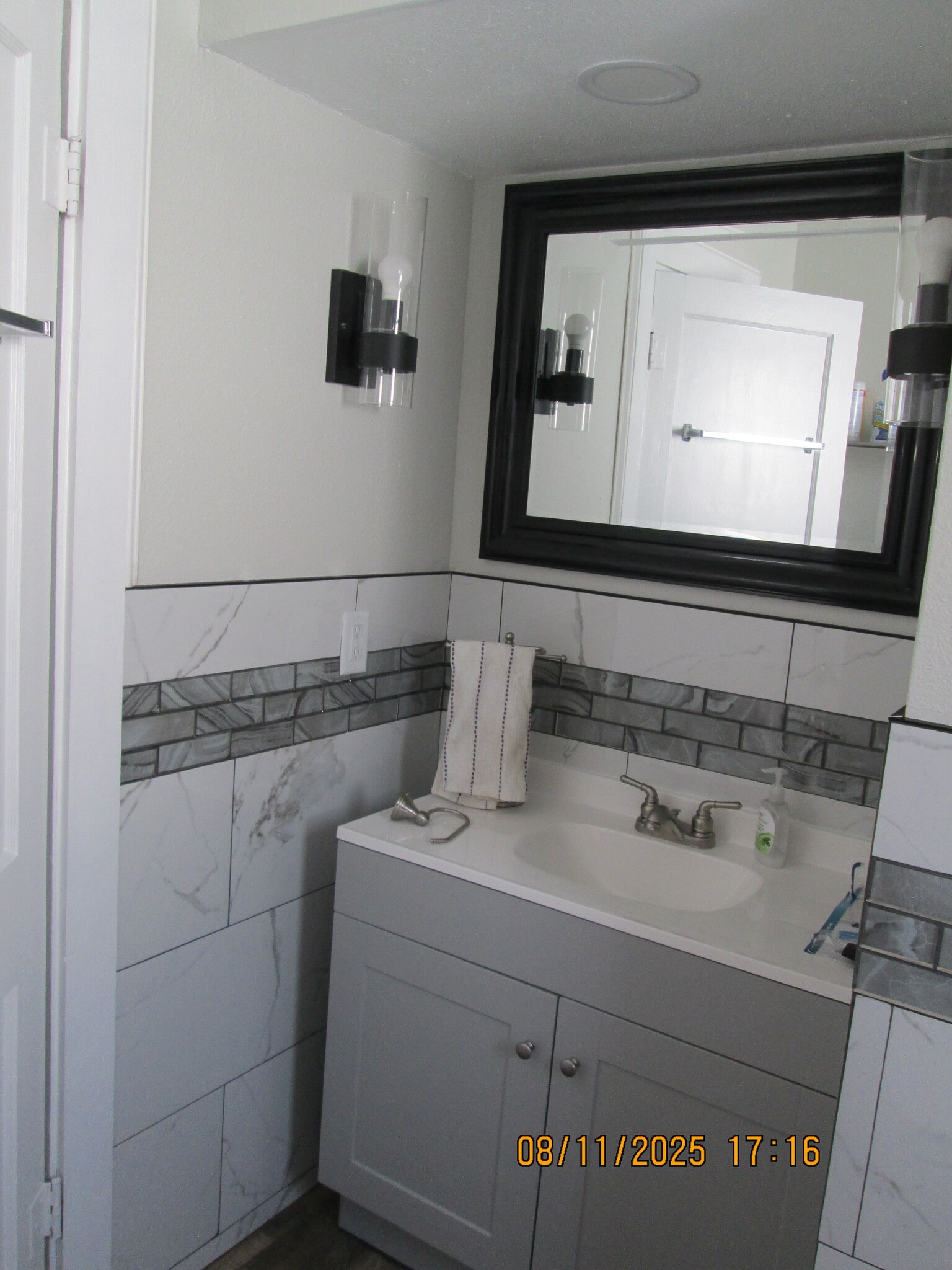 bathroom - 700 Sunset Ter