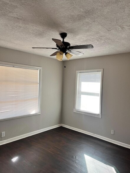 Building Photo - 1621 12th St