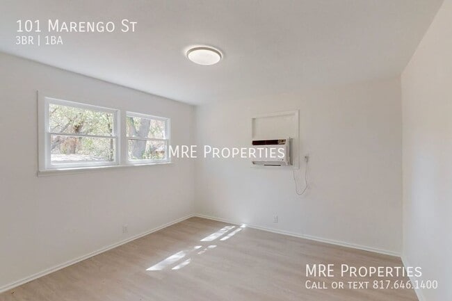 Building Photo - 101 Marengo St