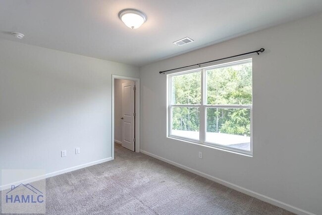 Building Photo - 147 Enclave Wy