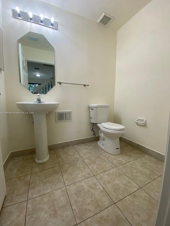 Building Photo - 15288 SW 119th Terrace