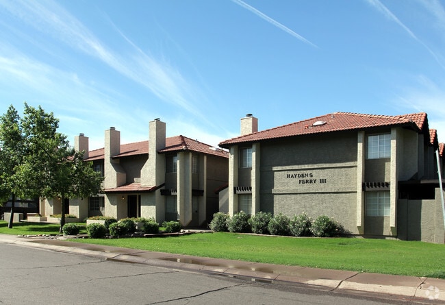 Building Photo - Hayden's Ferry III