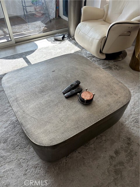 Building Photo - 525 E Seaside Way