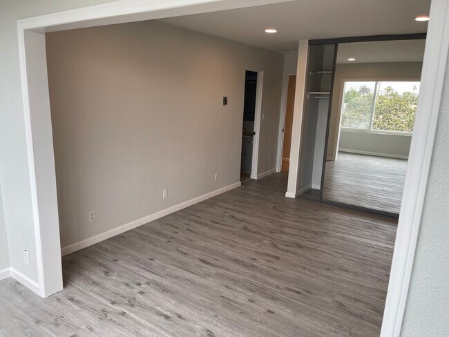 Master bedroom - 1187 E 3rd St