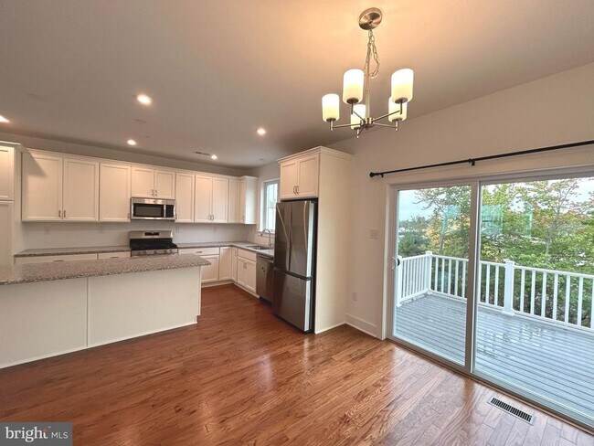 Building Photo - 114 Higher Rock Ct