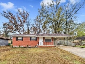 Building Photo - 7115 Eddy Ln