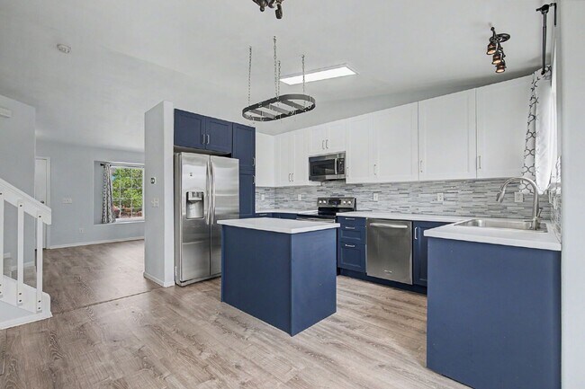 Building Photo - 6991 Prairie Wind Dr