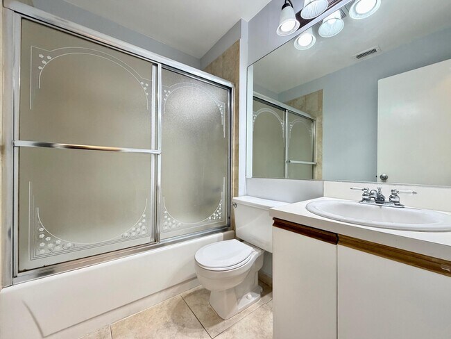 Building Photo - 651 Cypress Lake Blvd