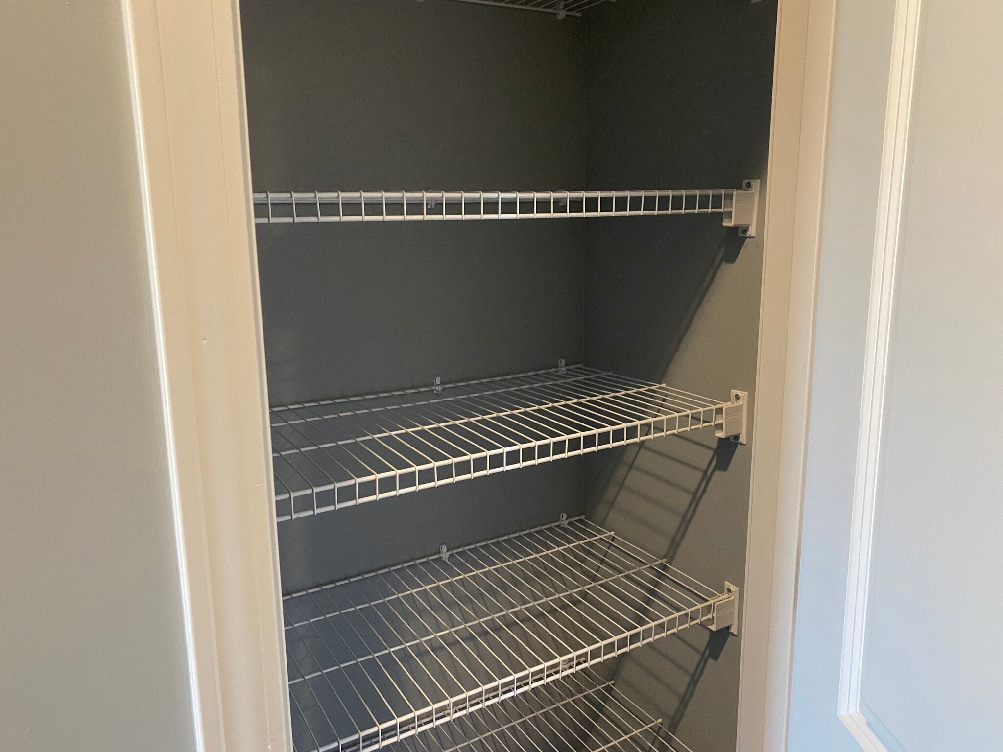 Building Photo - 6557 Valley Brook Trce