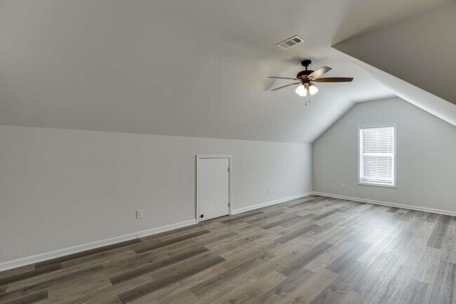 Building Photo - 3477 N Berkeley Lake Rd NW