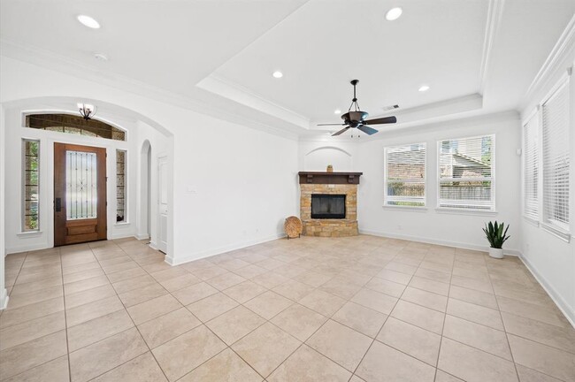 Building Photo - 14 Camplight Court