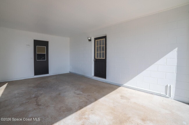 Building Photo - 3332 Elder St