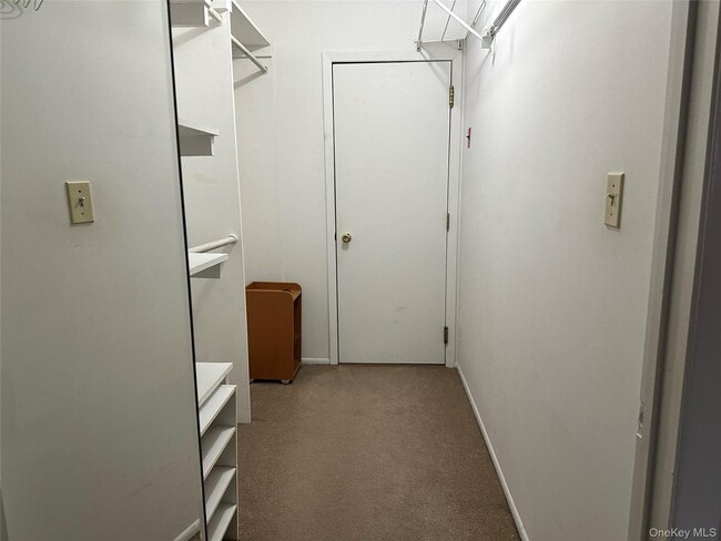 Building Photo - 4 Berwynn Rd