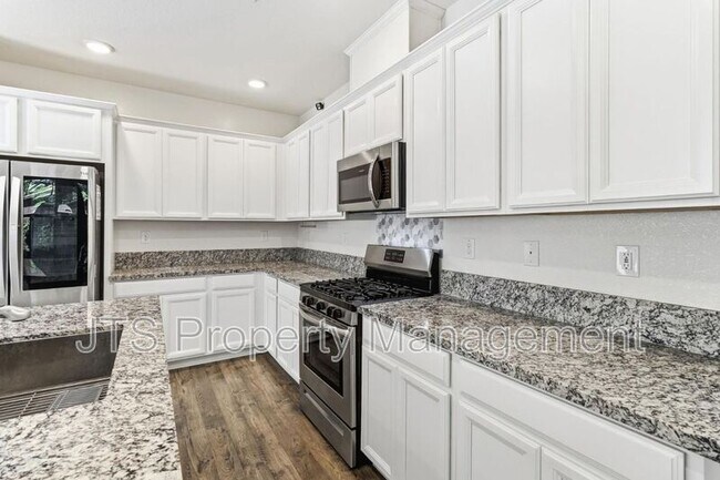 Building Photo - 3949 Aristotle Cir