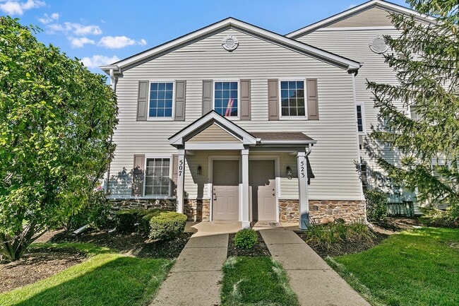 Primary Photo - 1809 Silverstone Dr