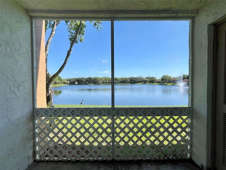 Primary Photo - 706 NW 92nd Ave
