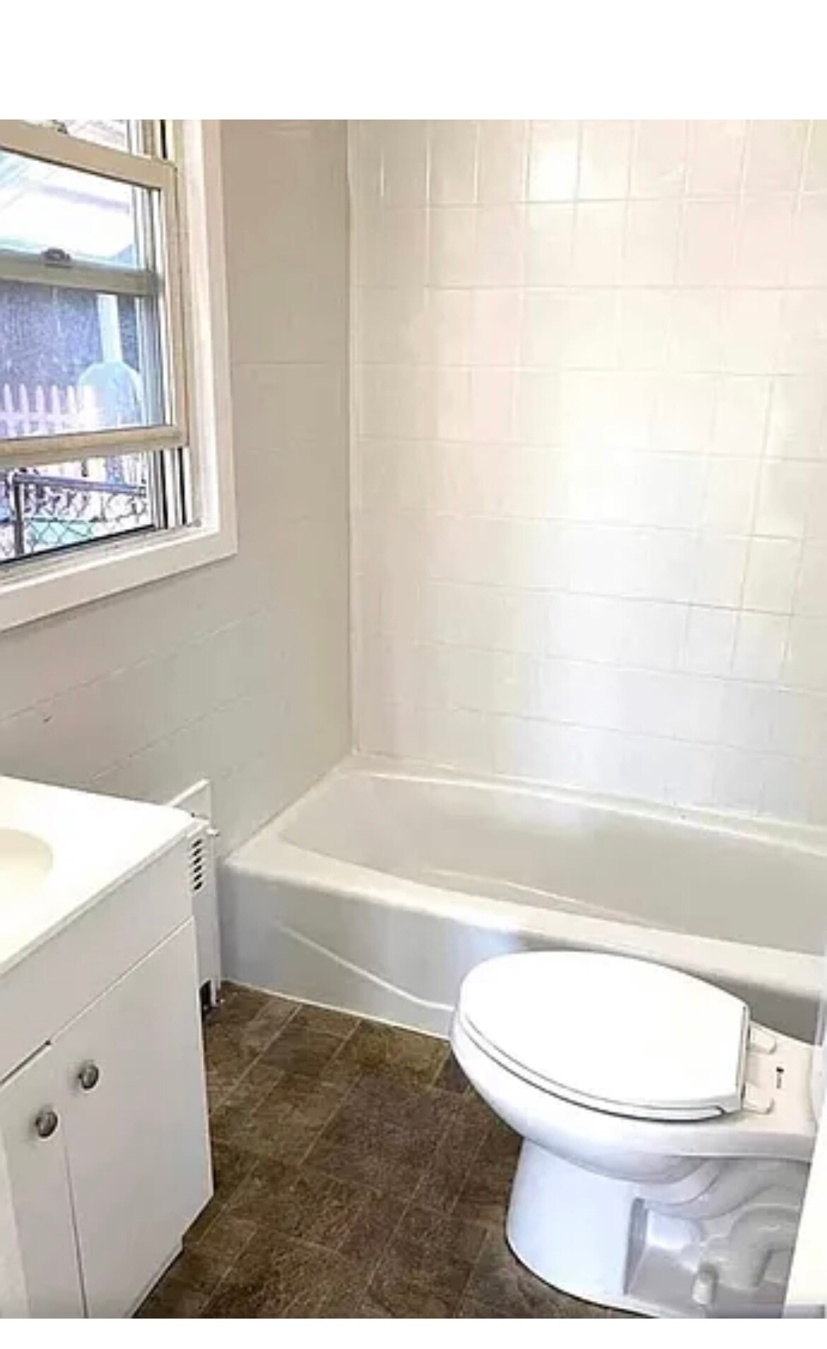 Building Photo - 161 Palisade Ave