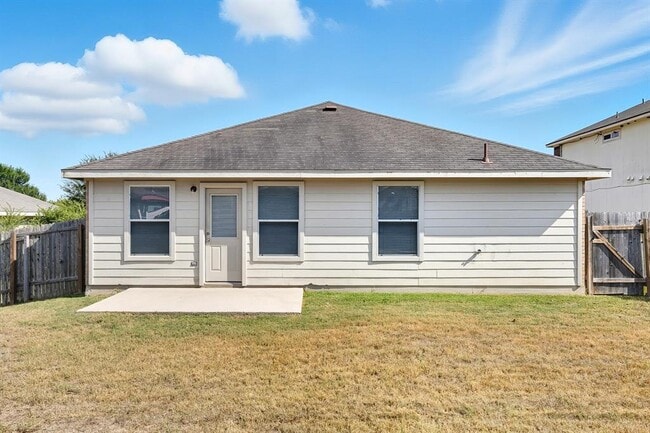 Building Photo - 209 Lake Washington Dr