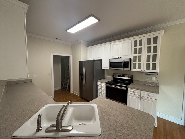 Building Photo - 3 Bed 2 Bath Home on Greenville Loop