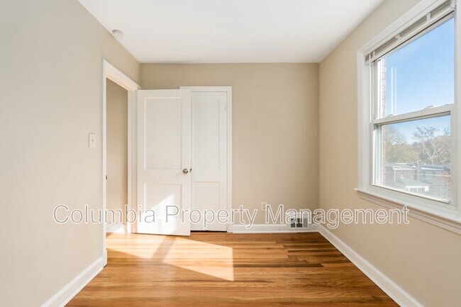 Building Photo - 5053 11th St NE