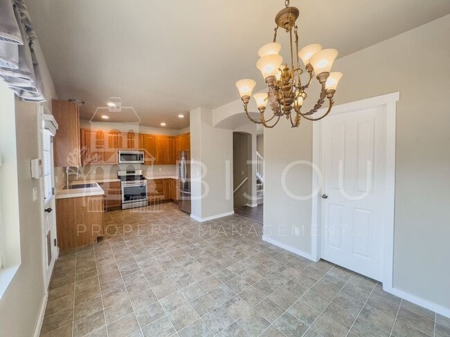 Building Photo - 5199 Dovetail Ln
