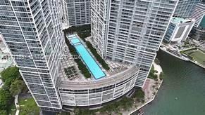 Building Photo - 475 Brickell Ave