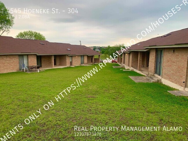Building Photo - 4545 Hoeneke Dr