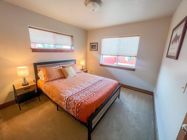 Building Photo - Charming Downtown Retreat: A Unique Blend of Urban Living and Montana Charm in Bozeman