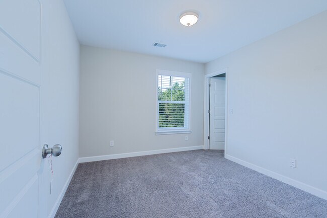 Building Photo - 3729 Old Macon Darien Rd