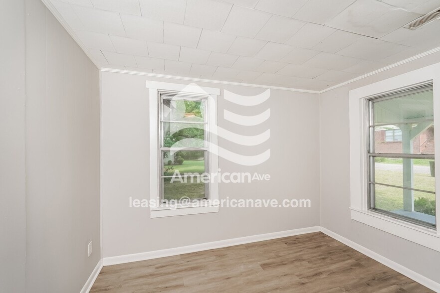 Building Photo - 349 Center Avenue Northwest, 35073; #69004 - 69004