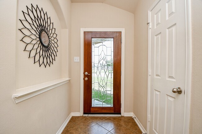 Building Photo - 26711 Henson Falls Dr