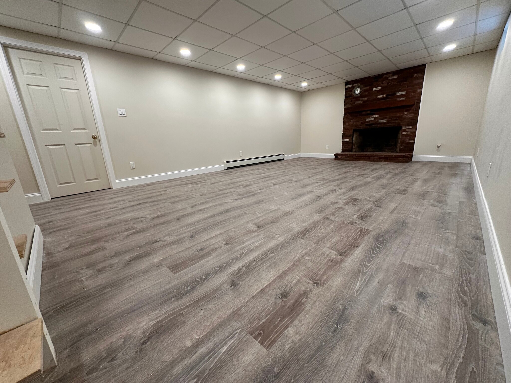 Basement - 53 Edinboro St