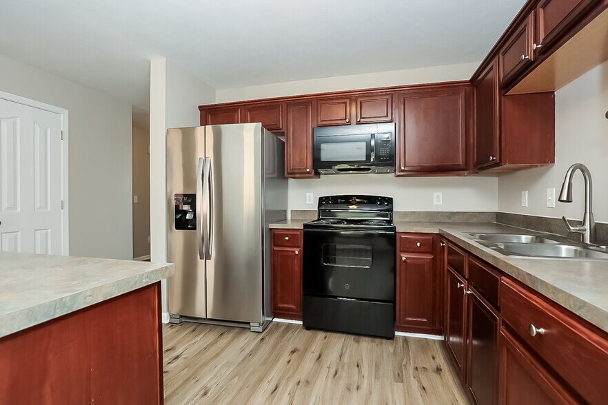 Building Photo - 669 Coneflower Trail