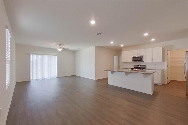 Building Photo - 32016 Katelin Cir