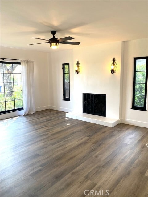 Building Photo - 291 N 6th Ave