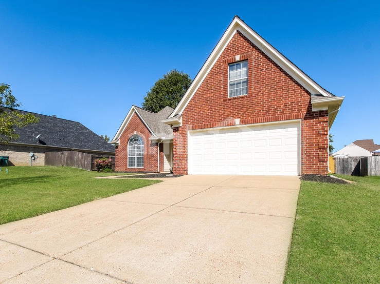 Building Photo - 2458 Baird Dr